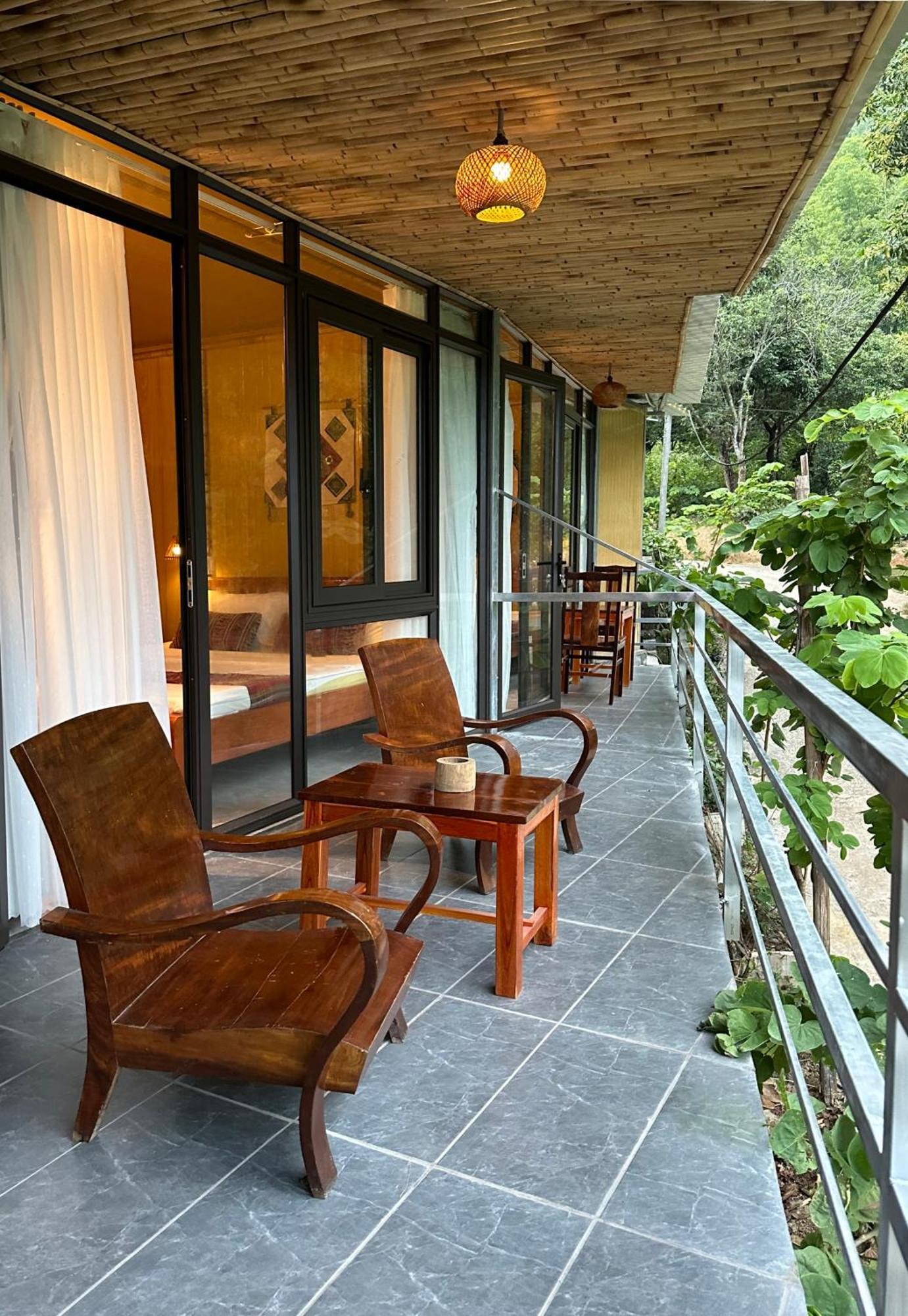 Nha Tan - Mai Chau Homestay And Tours 외부 사진