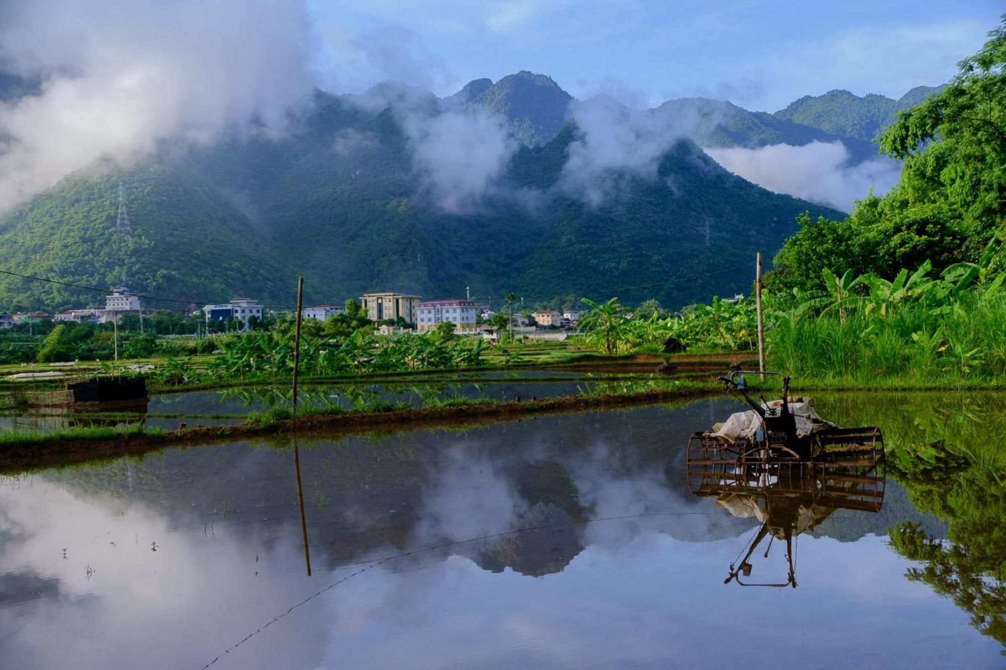 Nha Tan - Mai Chau Homestay And Tours 외부 사진