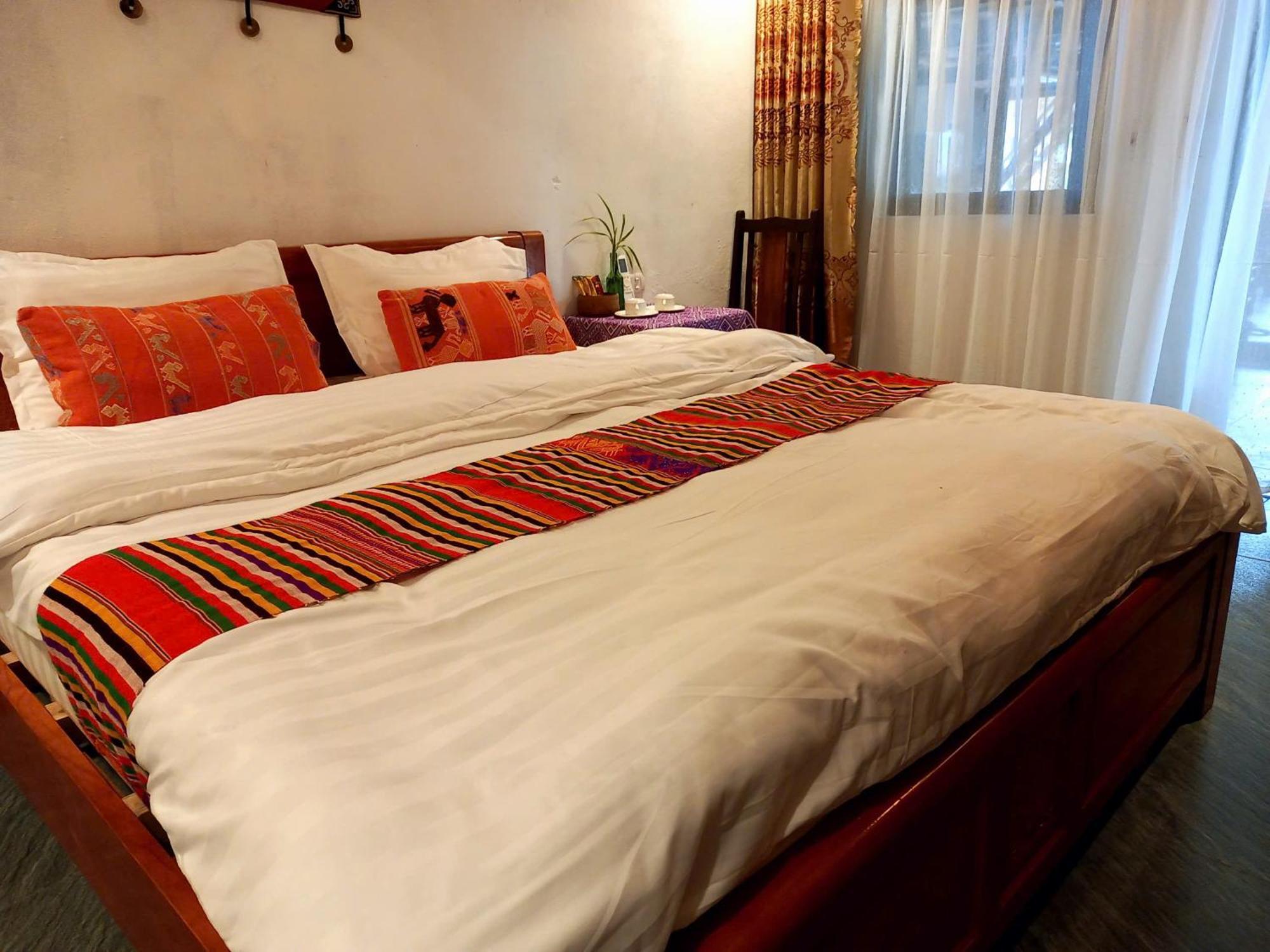Nha Tan - Mai Chau Homestay And Tours 외부 사진
